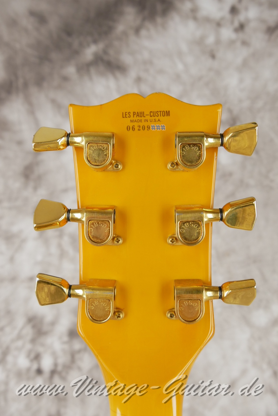 Gibson_Les Paul_Custom_alpine_white_1977-004.JPG